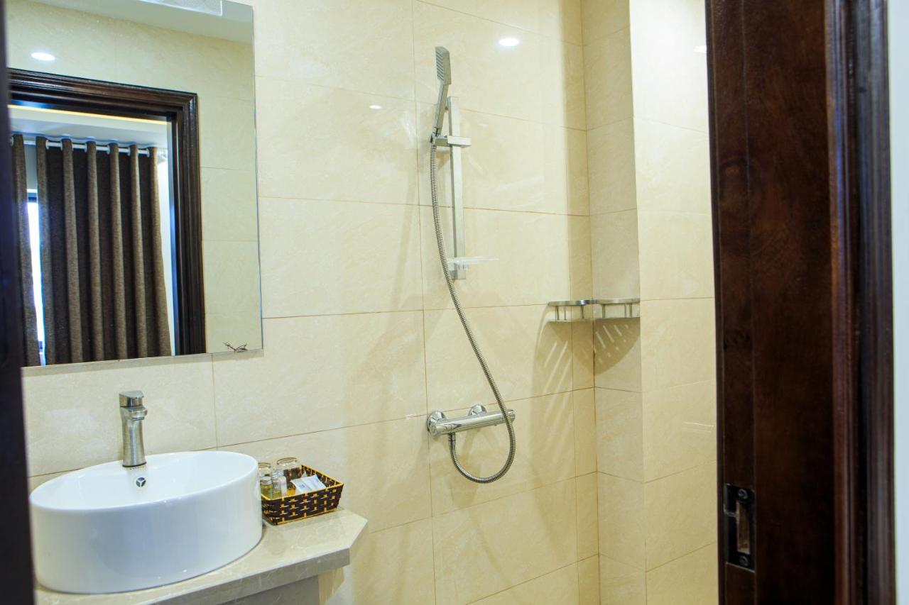 Paloma Hotel & Apartment Hải Phòng Extérieur photo